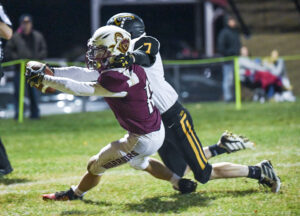 Trinity gets big road win at Beallsville (Ohio) 43-14